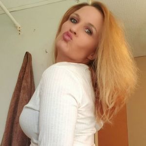 Meet your Posher, Stacy